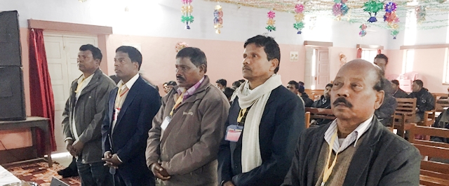 Eastern India Conference的五位領袖：Hamaran、Marandi、Soren、Murmu及Besra（左至右）。